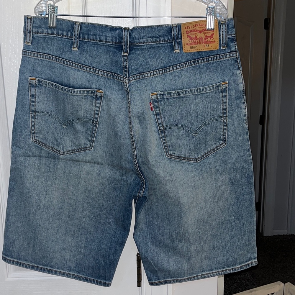 Levi’s 569 denim jean shorts Size 38 - Picture 4 of 7